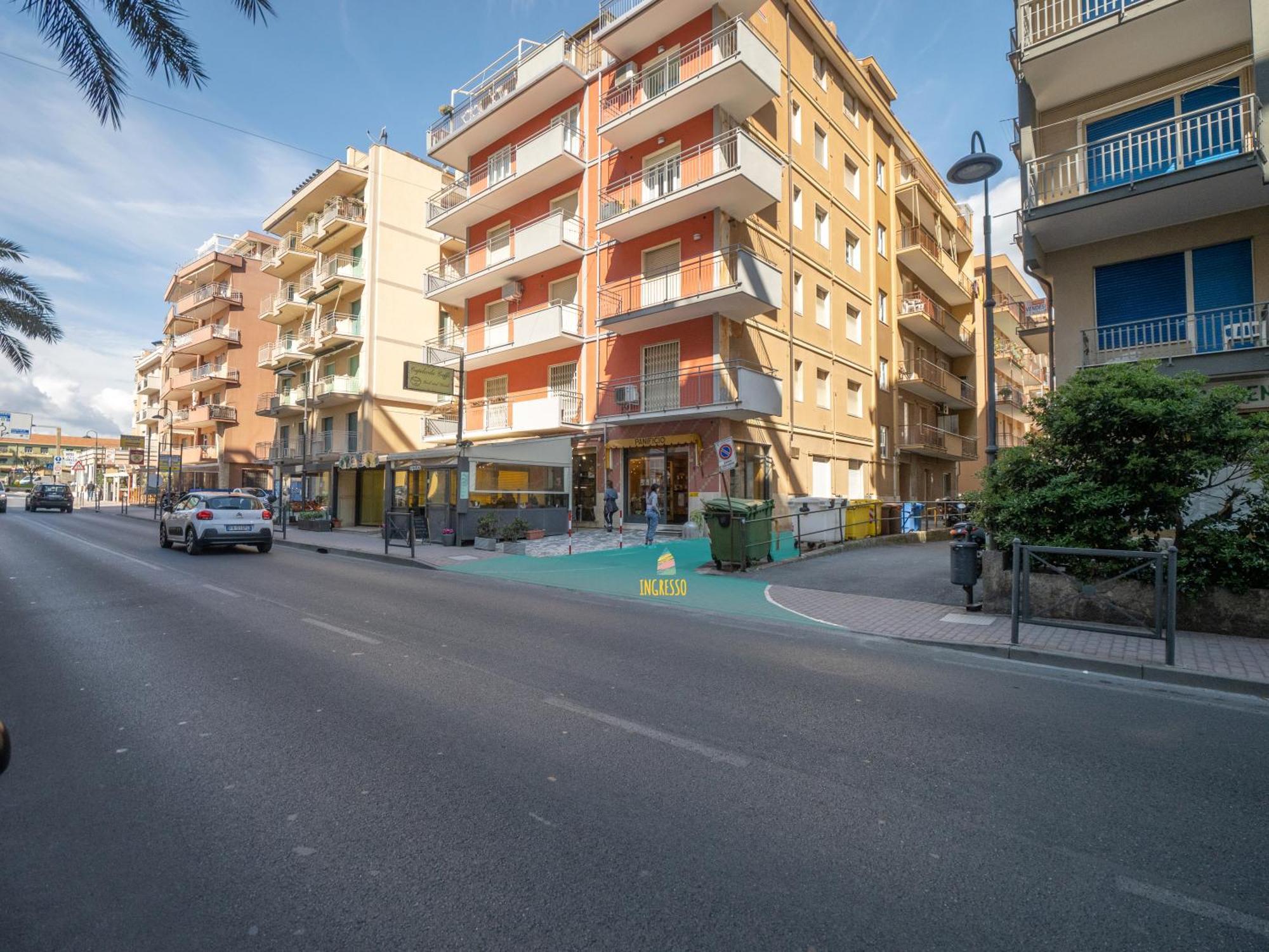 Babyaccomodation Family Bright Pietra Ligure Exteriér fotografie